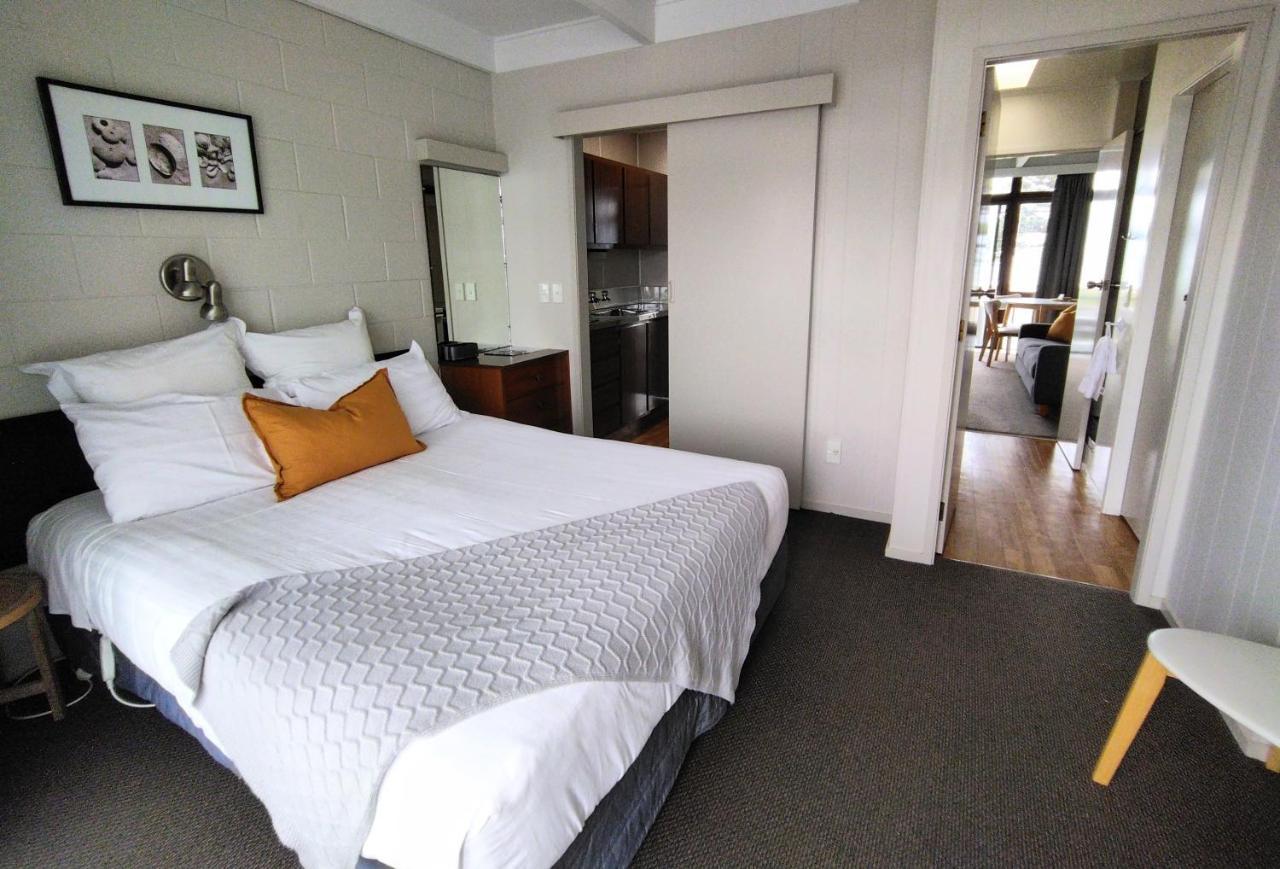 Whispering Sands Beachfront Motel Gisborne Εξωτερικό φωτογραφία